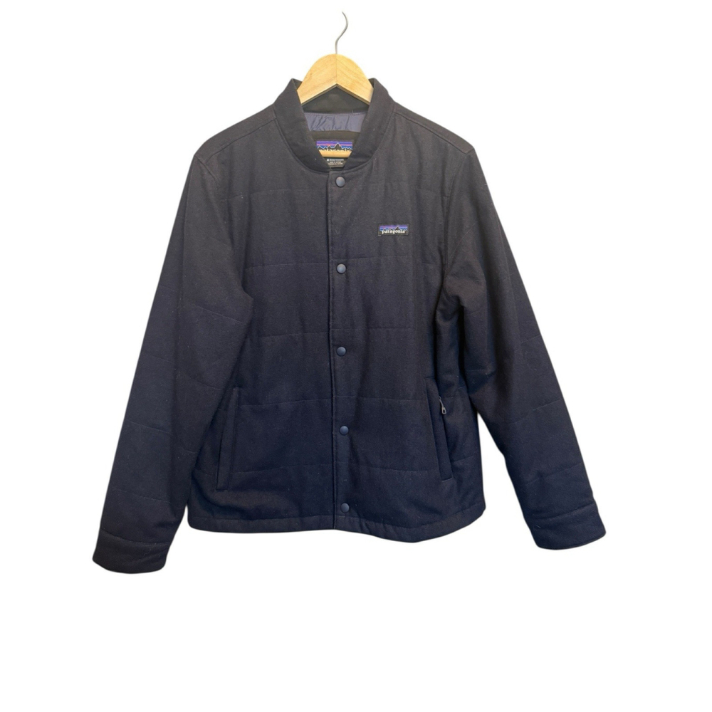 Patagonia Men's Recycled Wool Bomber Jacket Size Medium Snap‎ Insulated Navy